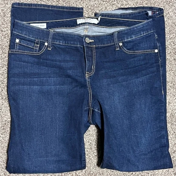 TORRID relaxed boot cut jeans - Picture 2 of 6